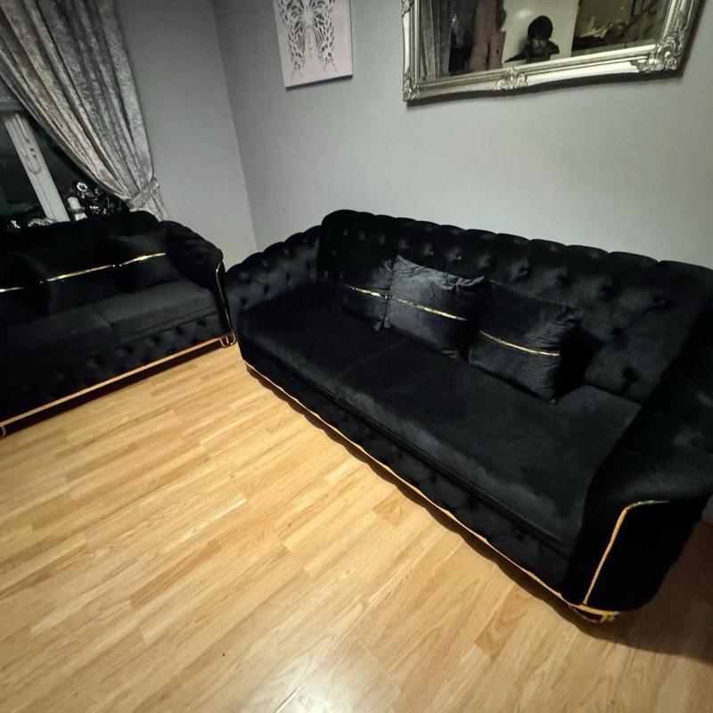 PLUSH VELVET 3+2 SEATER SOFA in Grey with Tufted Design and Gold Trim Cushions