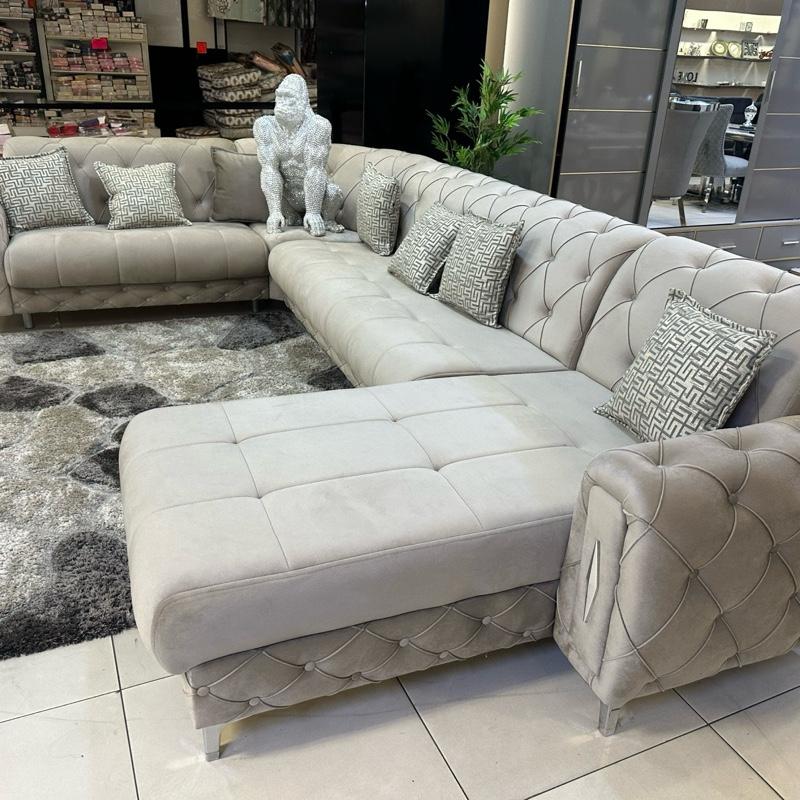 LUXURY EXTRA LARGE CORNER U SHAPE SOFA BED LOUNGER PLUSH VELVET 390cm x 250cm x 170cm WITH FIXED ARMS & UNDERSTORAGE FOR SMALL ITEMS