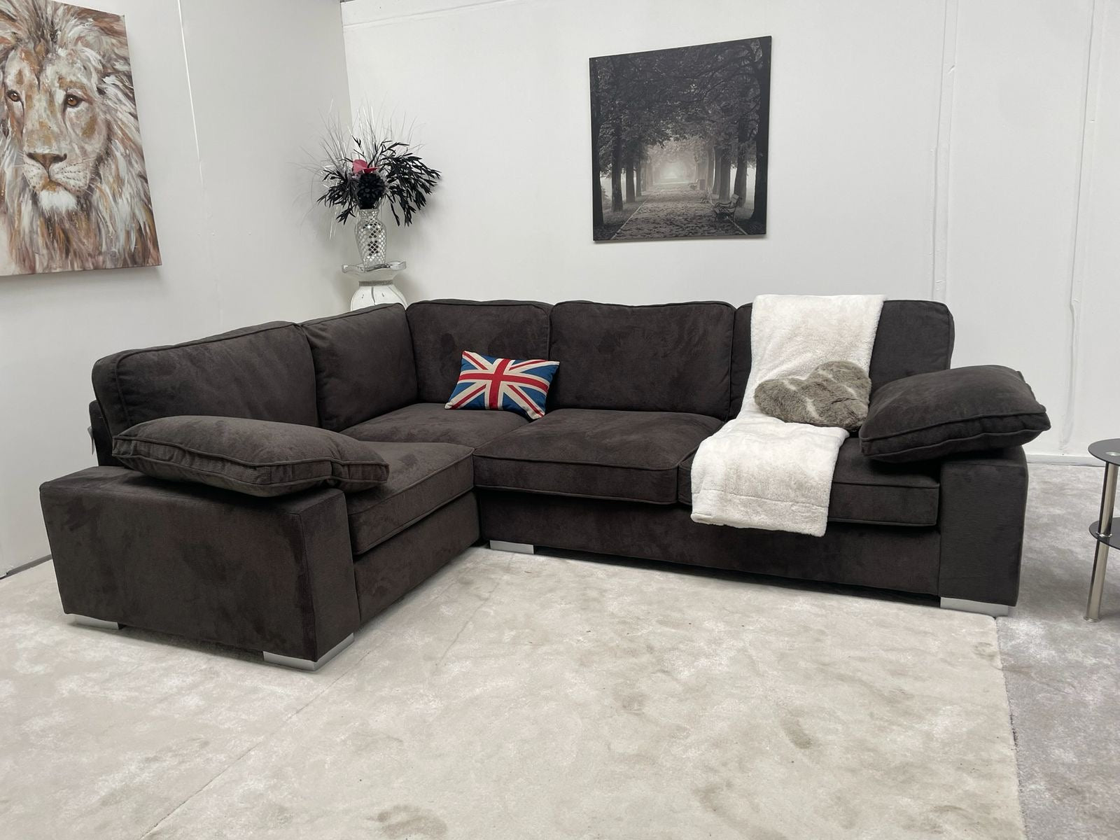 Ascot Linen Grey Corner Sofa - Fixed Arms, Modern Grey Linen Finish, Space-Saving Design, Versatile Living Room Furniture