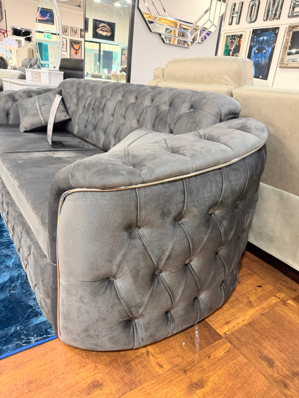 Luxury Chesterfield 3+2 Seater Sofa in Grey colour